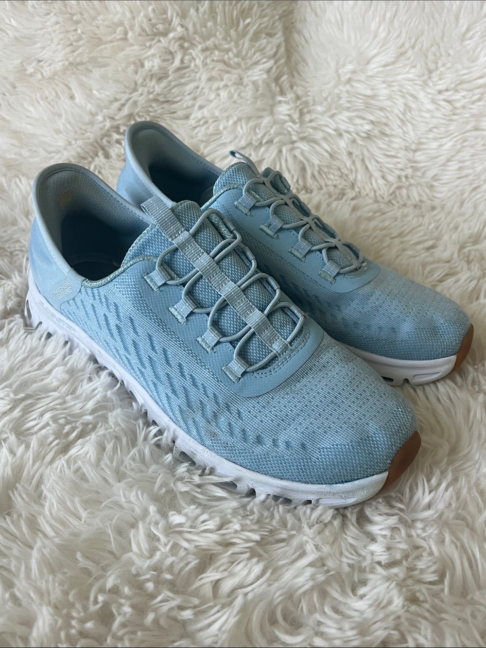 Skechers Light Blue No Lace Athletic Womens Walking Shoes, size 8 @